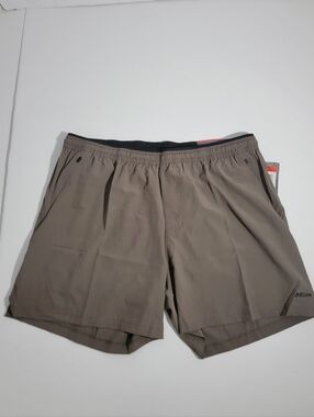 Mitre Men's Different League Active Inseam 5"  Short  Size XL